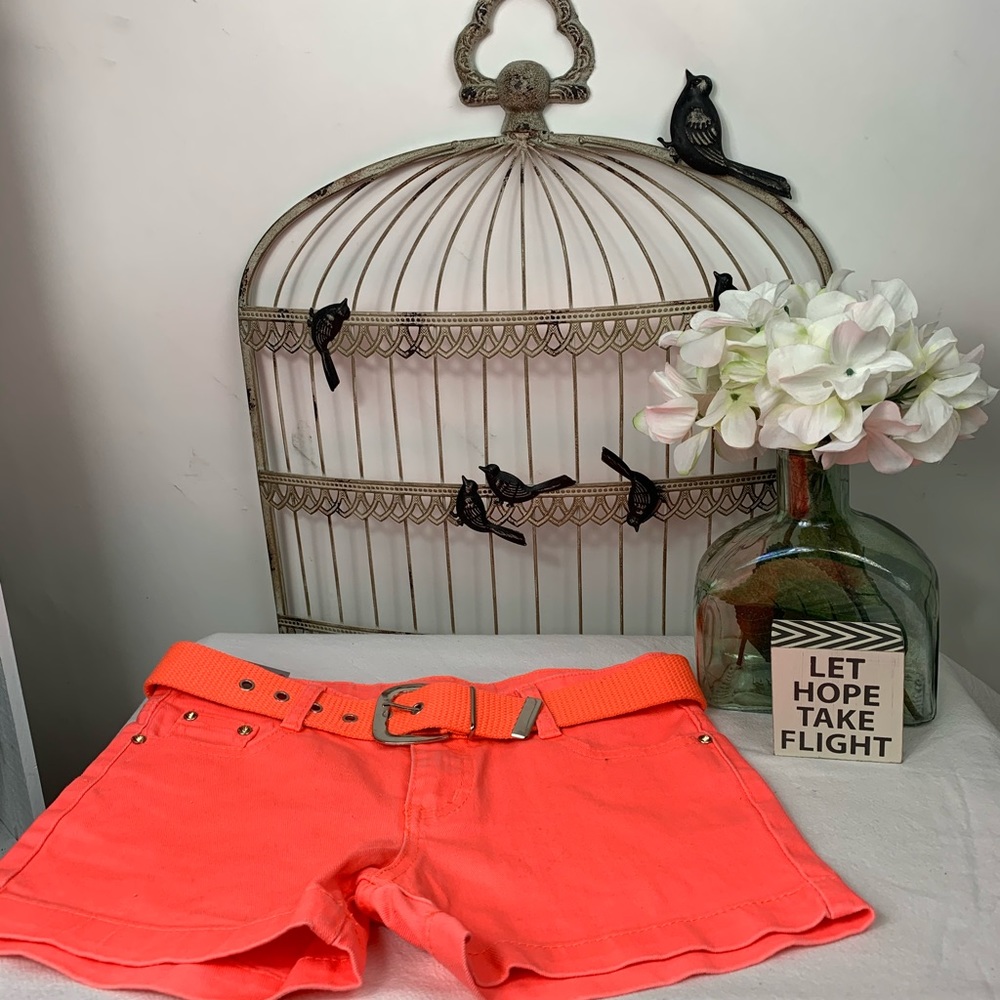 Cutie Fashion Midrise Girls Short .